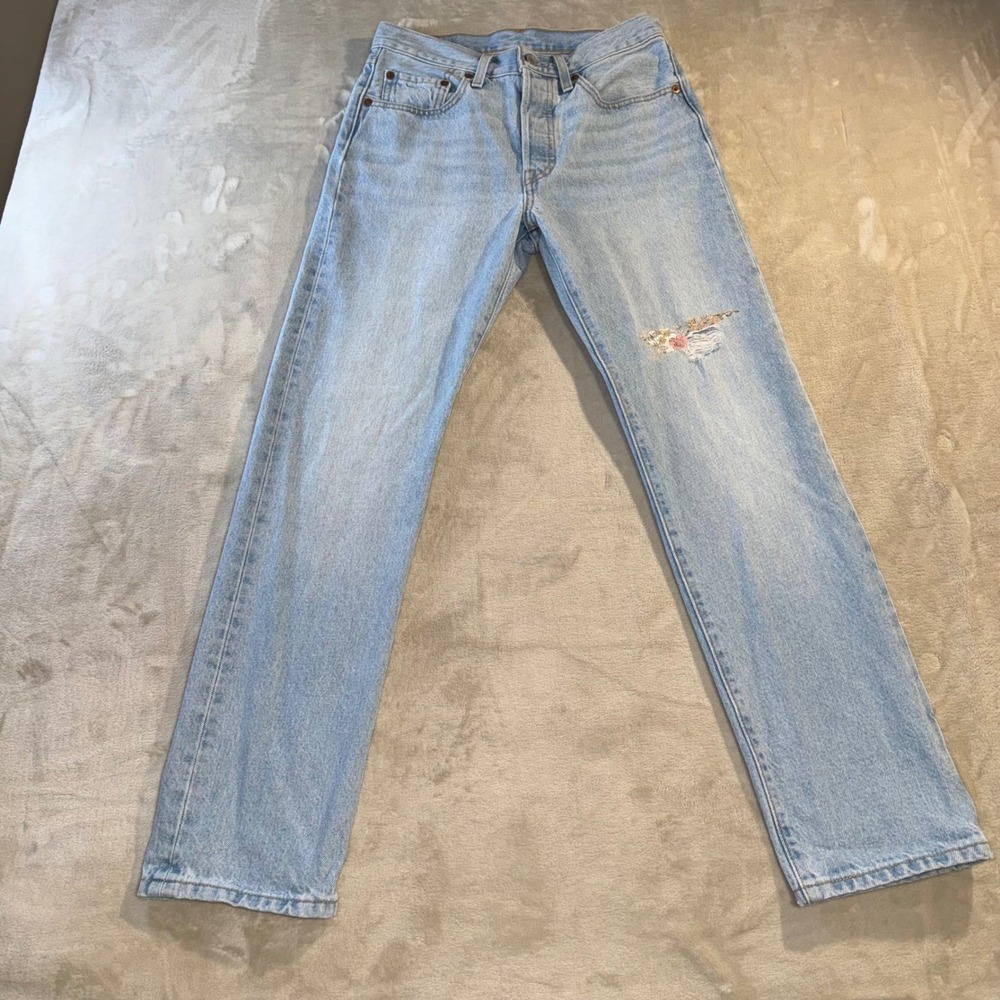 Levi's 501 150th Anniversary Jeans W26 L30 Distressed Button Fly Floral Patch